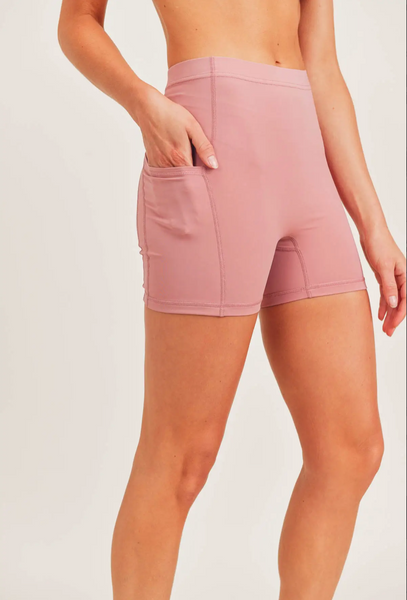 No Front Seam Swoop Shorts